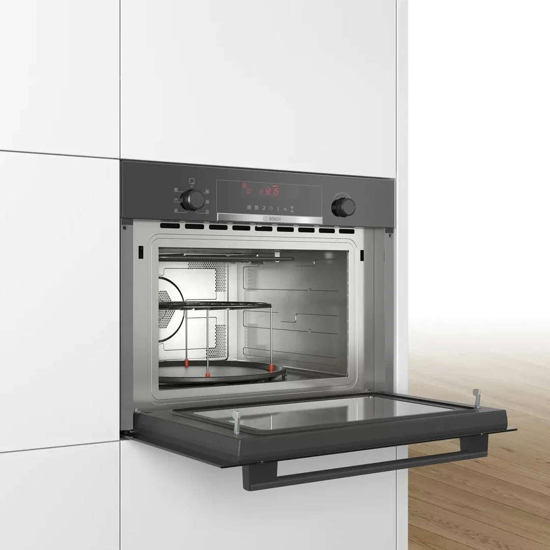 Bosch Serie 4 Built-in Microwave Oven | CMA583MB0B - Image 4