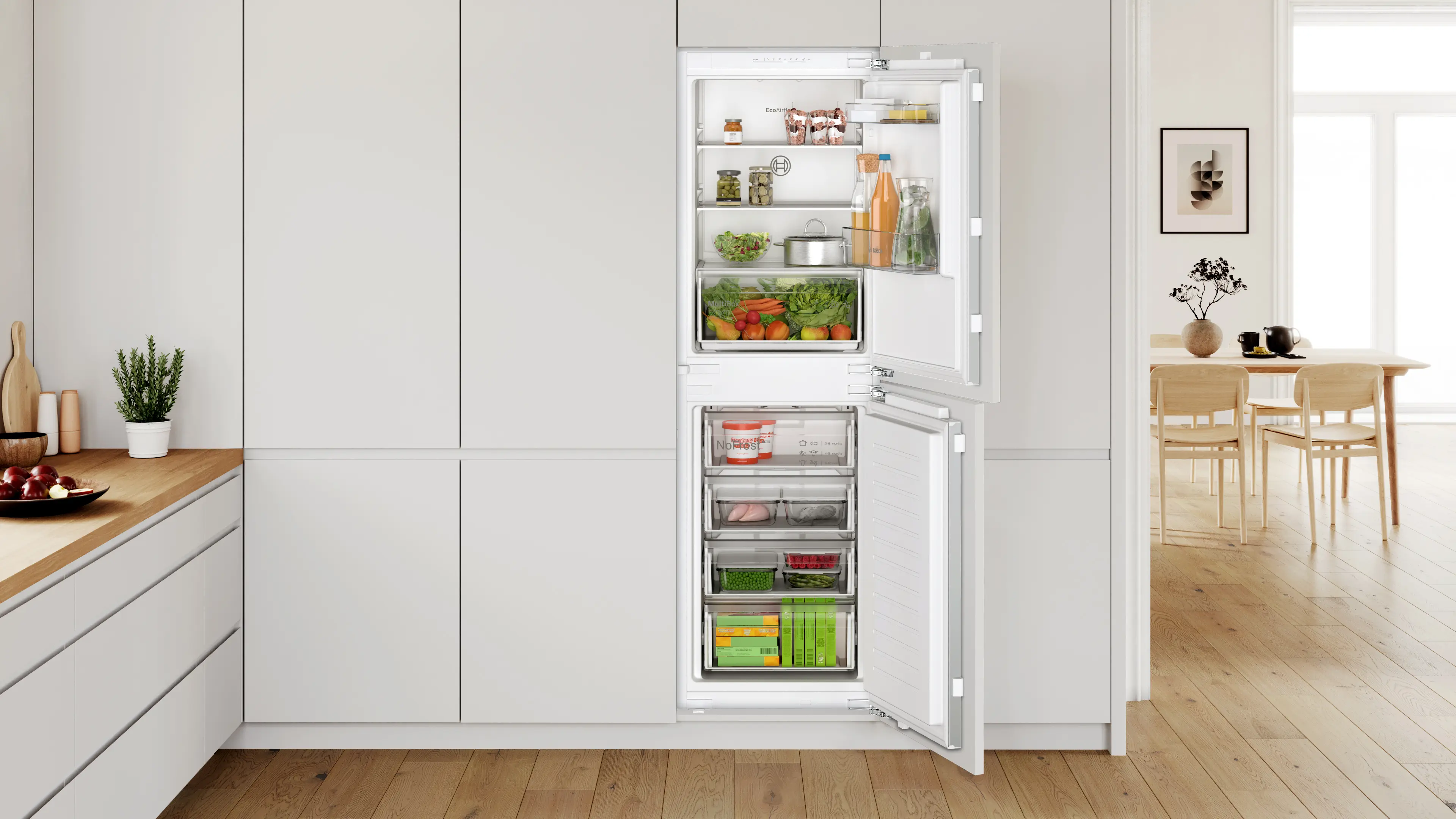 Bosch Series 2 249L Built-In Fridge Freezer | KIN85NFE0G - Image 2