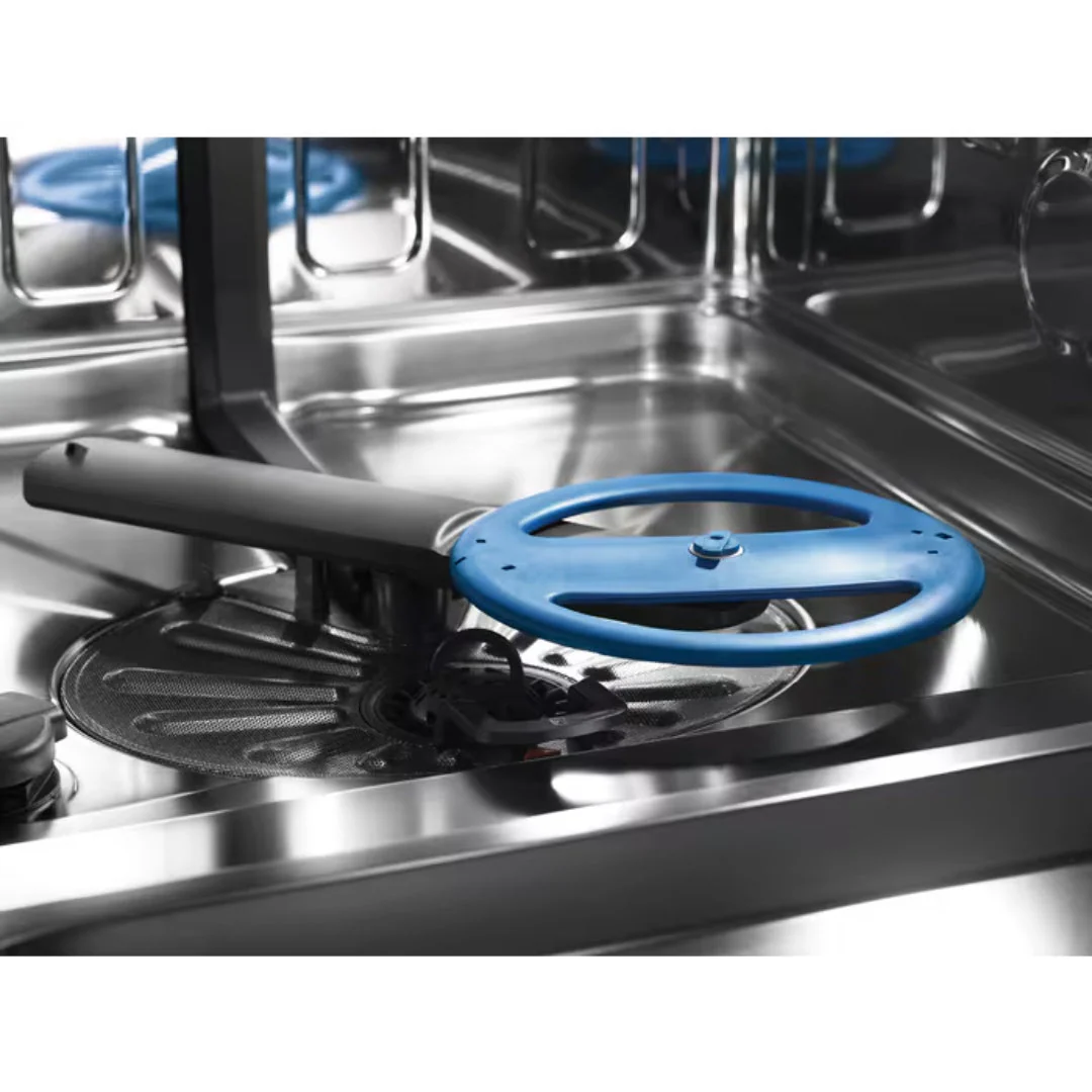 Electrolux SatelliteClean® 14 Place Fully Integrated Dishwasher | EES48410L - Image 3