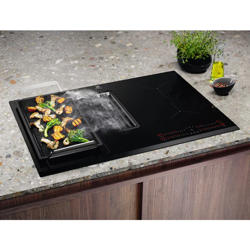 Electrolux 80 cm Combo-Hob Hood – Induction with Built-In Extractor | LCC83443 - Image 4