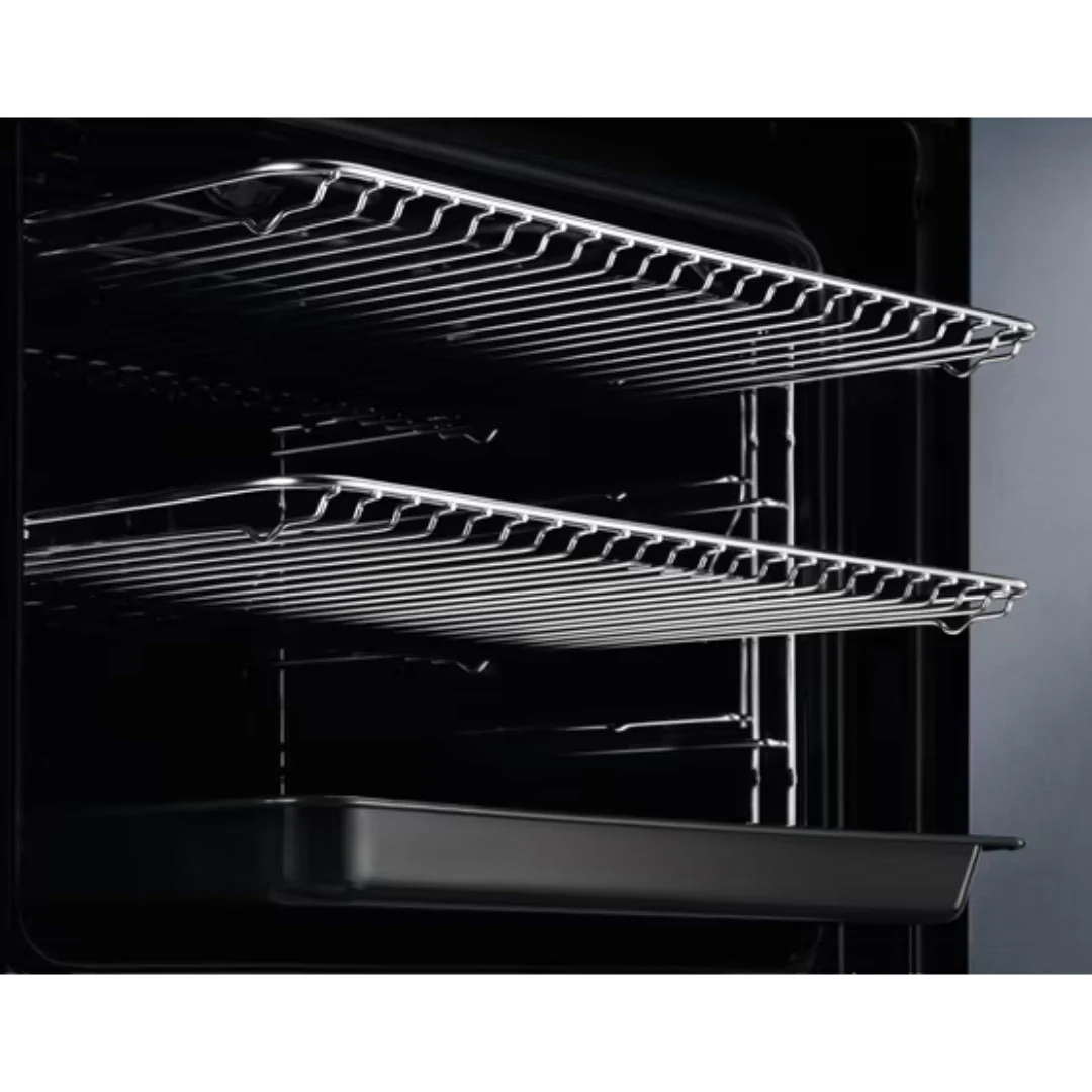 Electrolux Pyrolytic Built-In Single Oven | EOM6P46K - Image 3