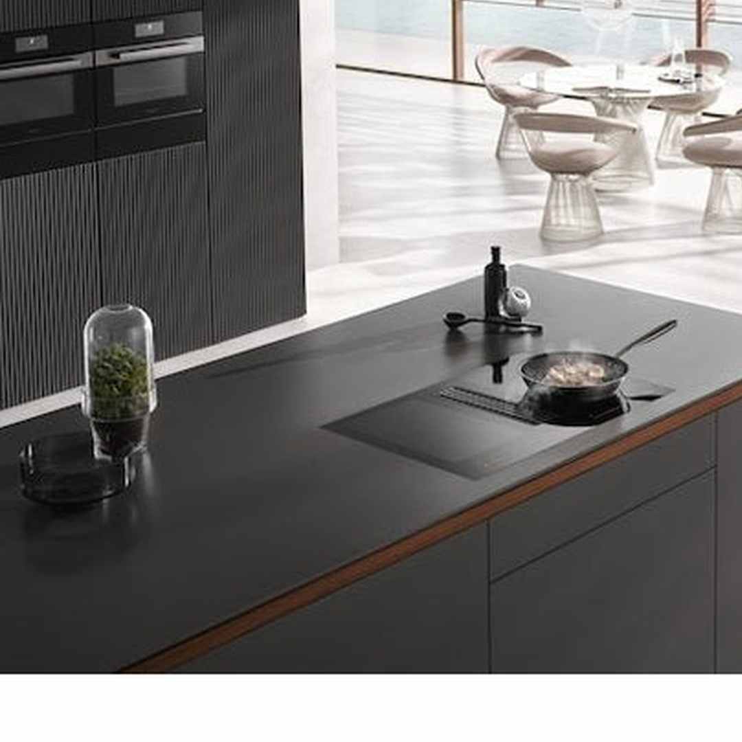 Miele 80cm Induction hob with Integrated Extraction | KMDA7634FL - Image 2