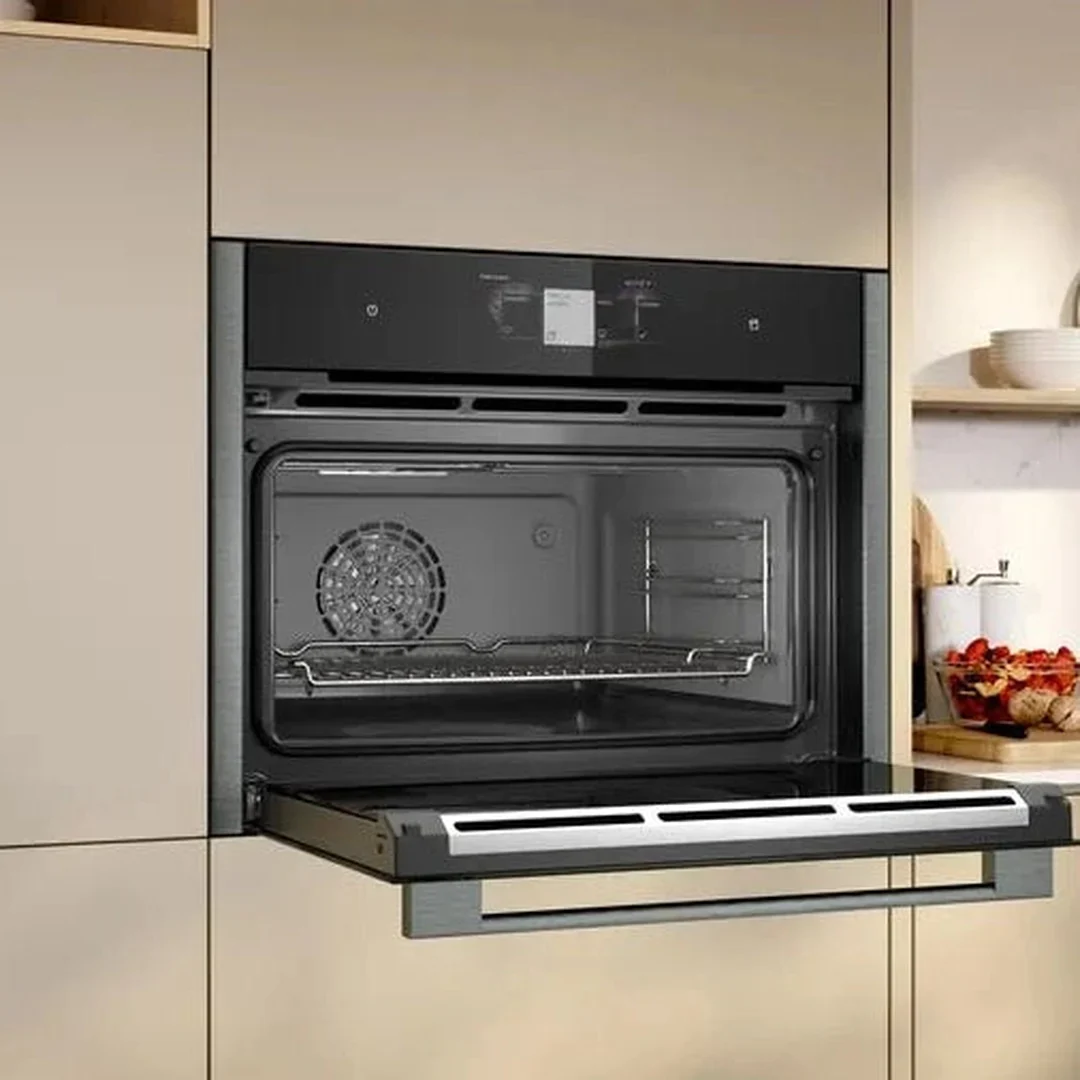 Neff N 90 Built In Combi Steam Oven | C24FT53G0B - Image 2