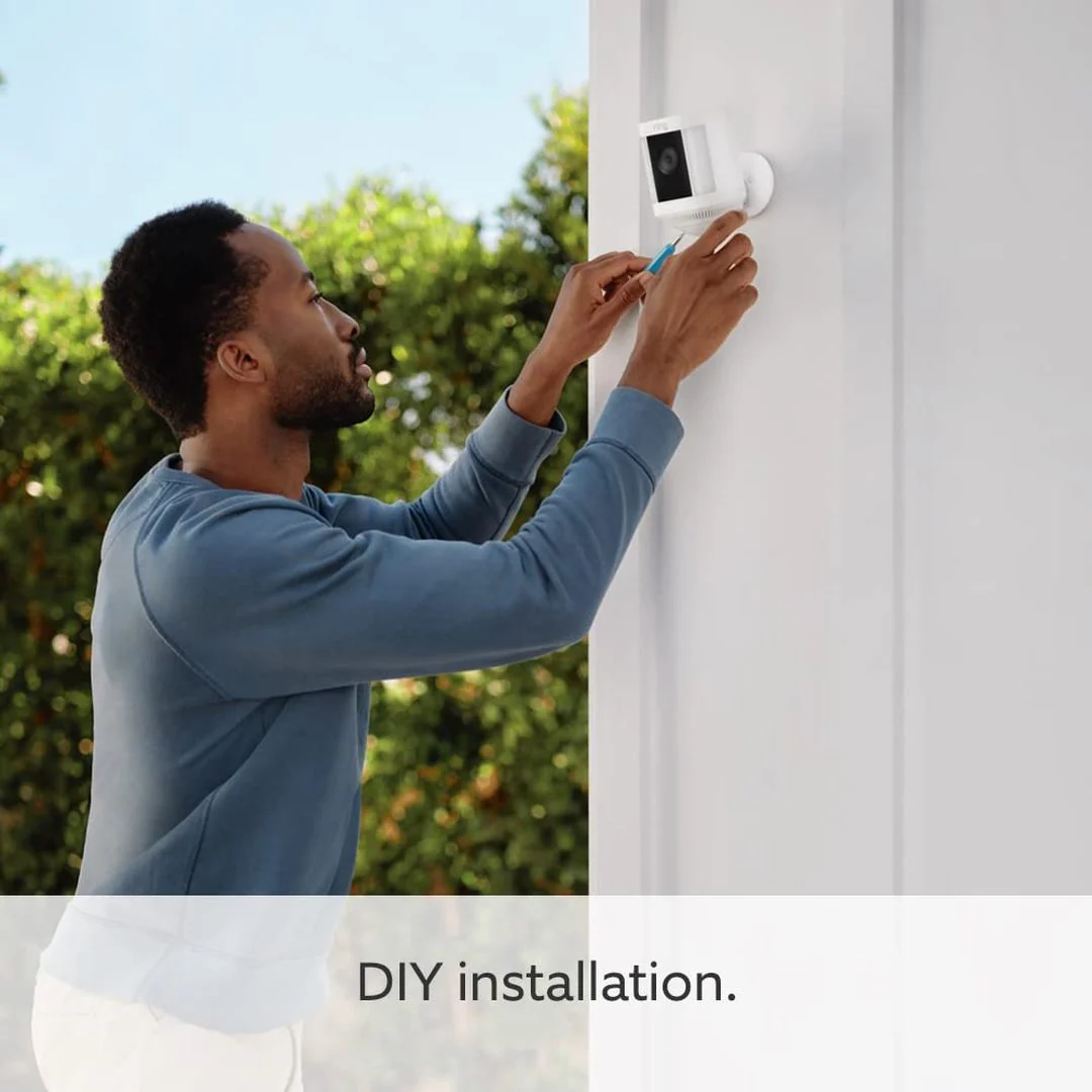 Ring Spotlight Cam Plus Battery | B09K1LWPRK - Image 3