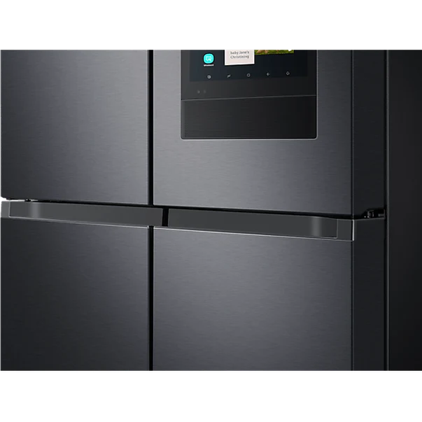 Samsung Family Hub American Fridge Freezer with Beverage Center in Black | RF65A977FB1/EU - Image 7