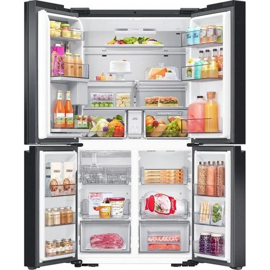 Samsung Family Hub with AI Vision Smart Fridge Freezer - Black | RF65DG9H0EB1EU - Image 3