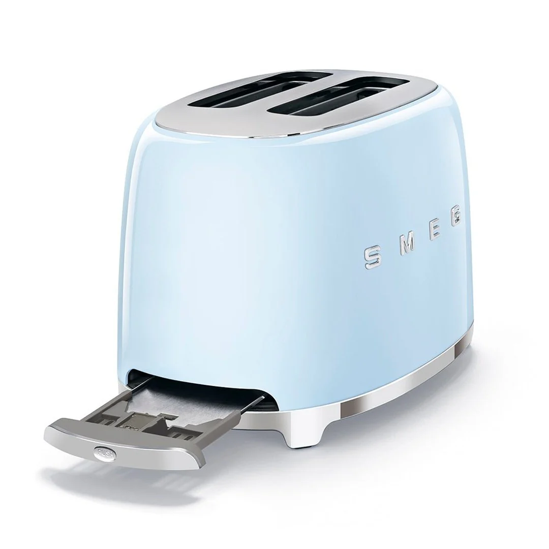 Smeg 50's Retro Style 2 Slice Toaster | Pastel Blue - Image 3