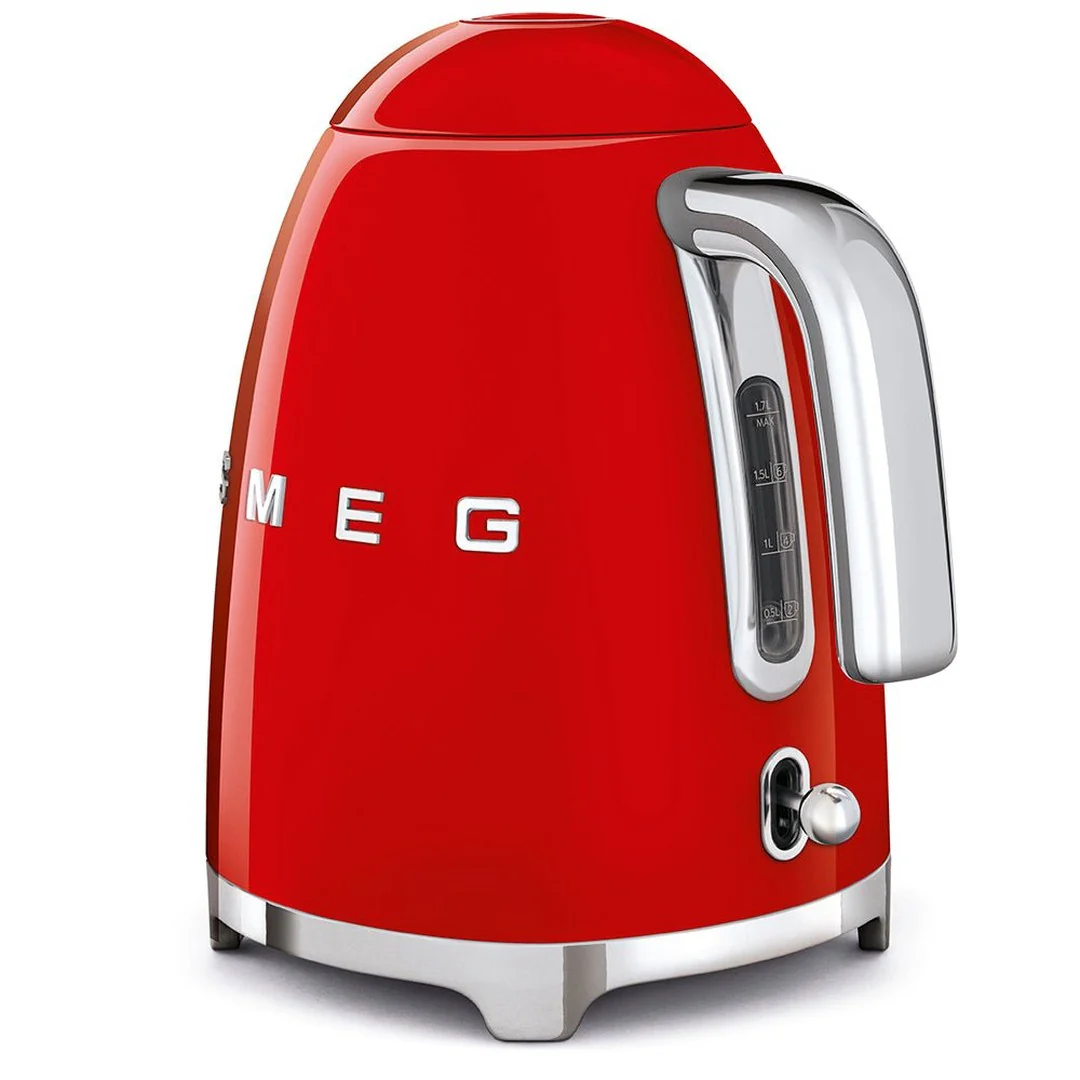 Smeg Retro 50's Style 1.7 Litre Kettle | Red - Image 3